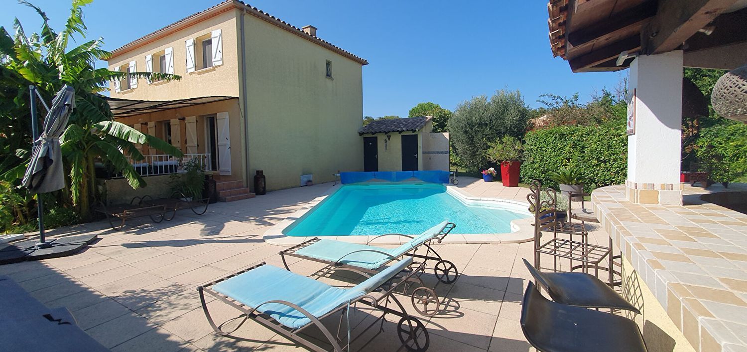 Image Piscine à  villa de Clarensac