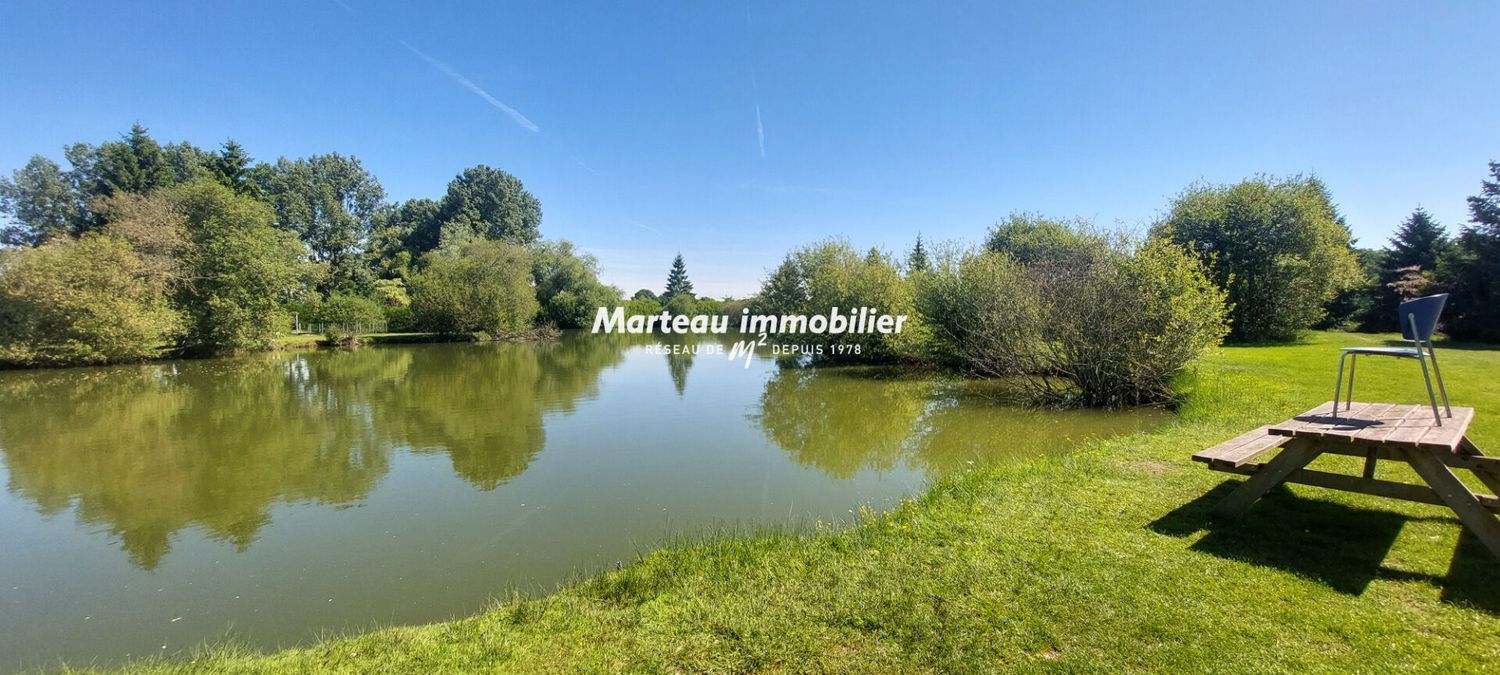 Image Vue à terrain de Lamnay