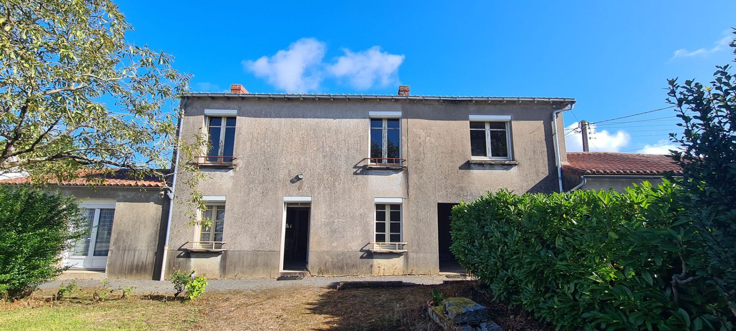 Image Façade à  maison individuelle de Mouzillon