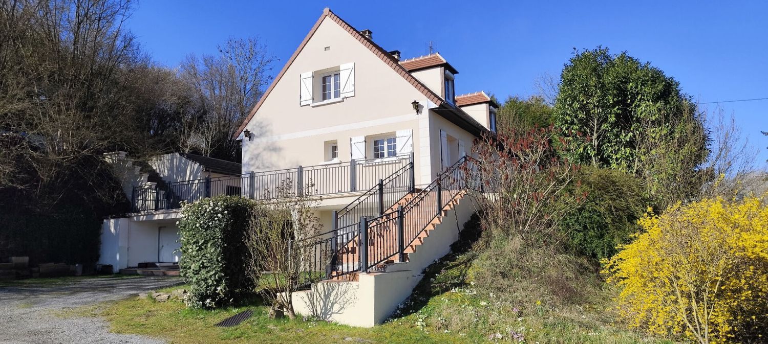 Image Façade à  maison individuelle de Braisnes-sur-Aronde