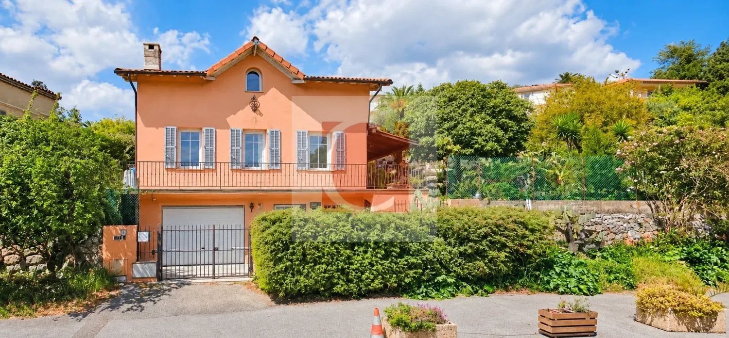 Image Façade à  maison individuelle de Vence