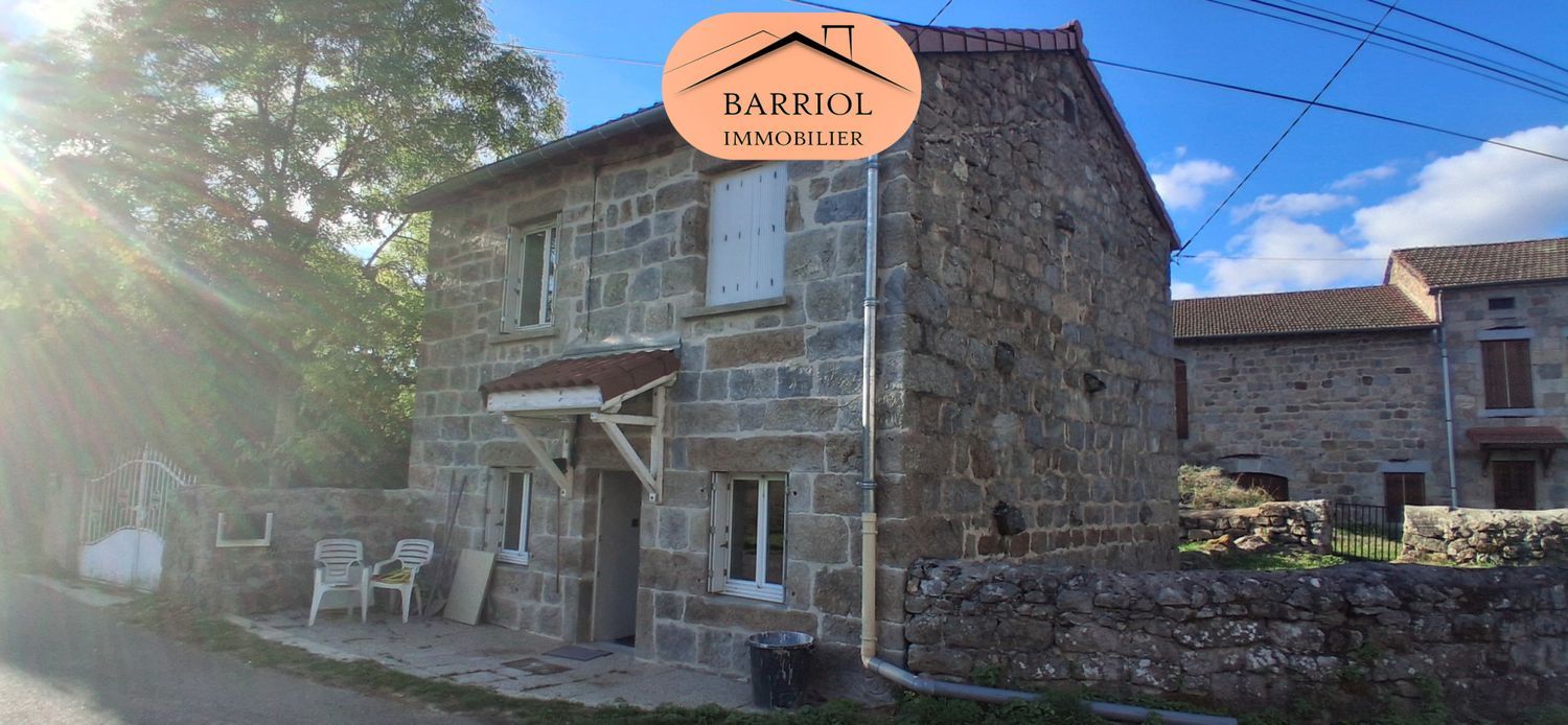 Image Façade à  maison individuelle de Lapte