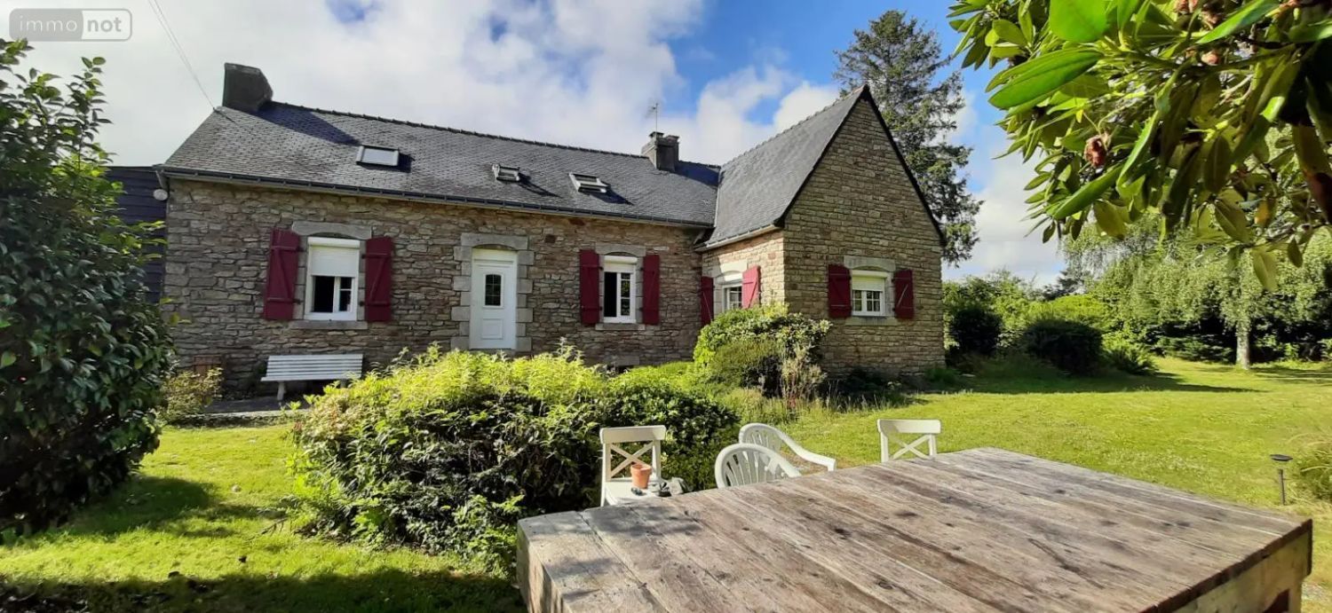 Image Façade à  maison individuelle de Guiscriff
