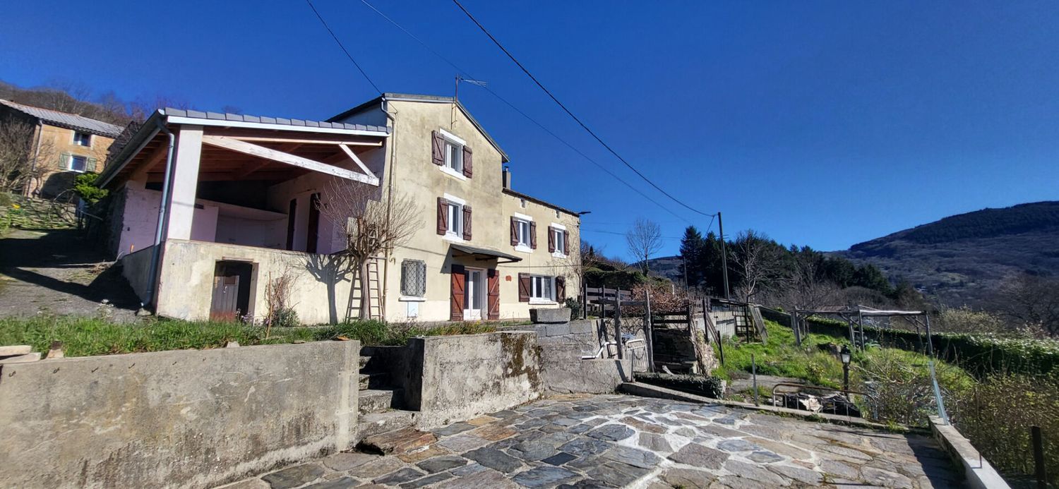 Image Façade à  maison individuelle de Castans