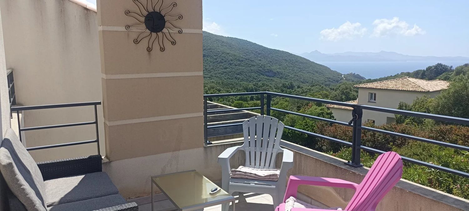 Image Terrasse à appartement de Farinole