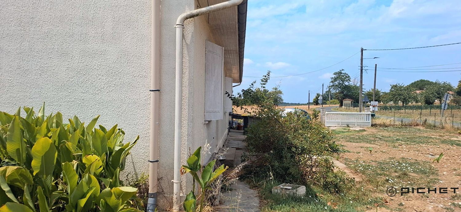 Image Façade à  maison individuelle de Cénac