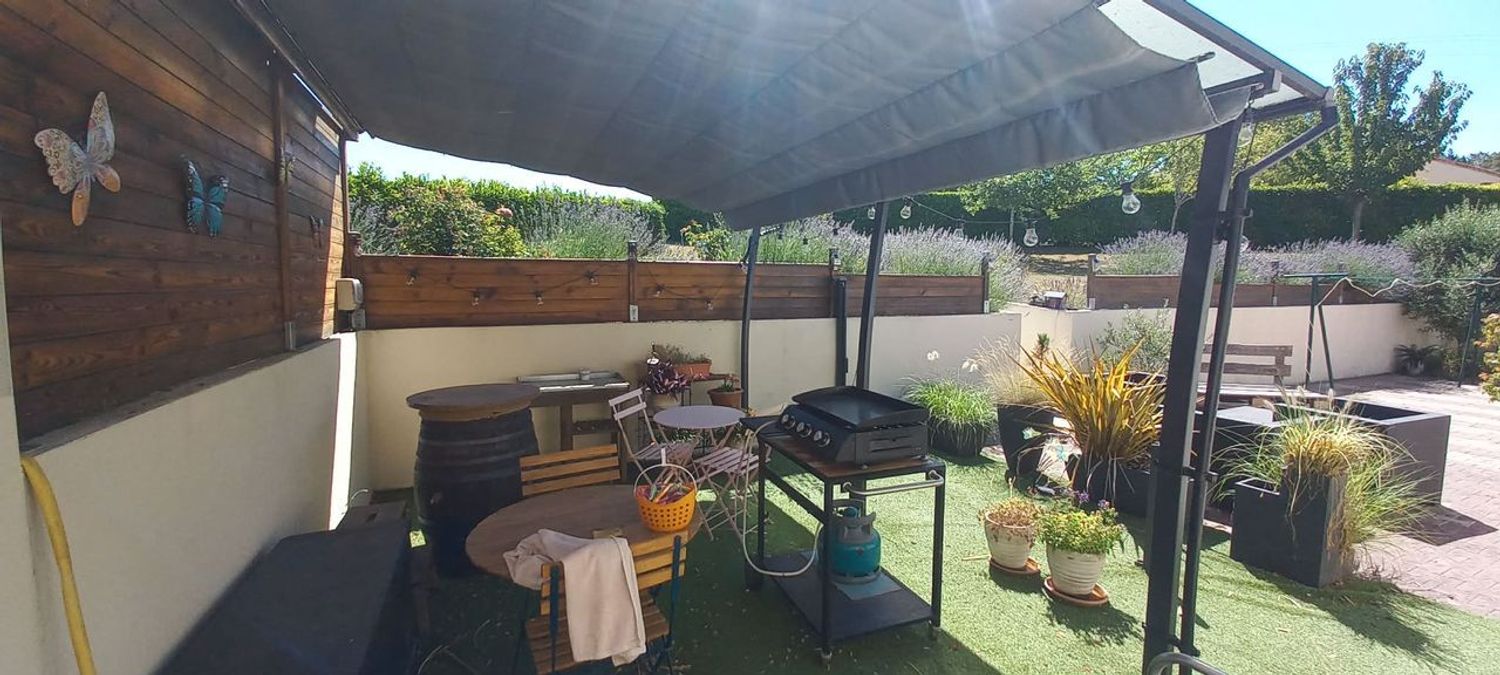 Image Terrasse à appartement de Vellèches