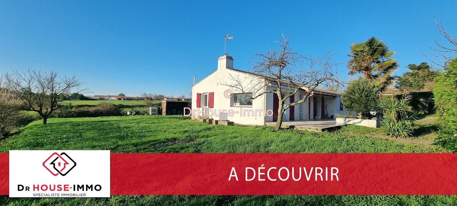 Image Façade à  villa de Saint-Denis-du-Payré