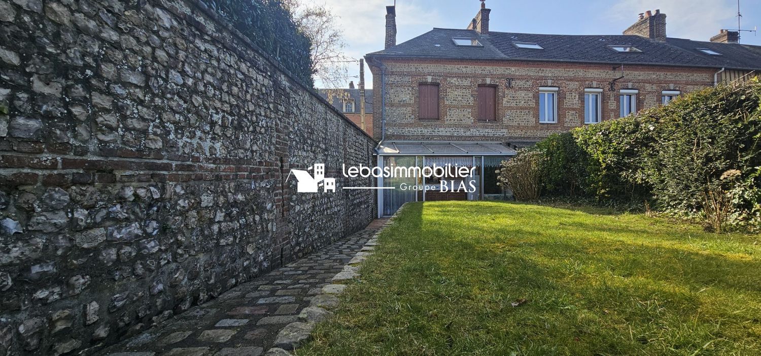 Image Façade à  maison individuelle de Doudeville