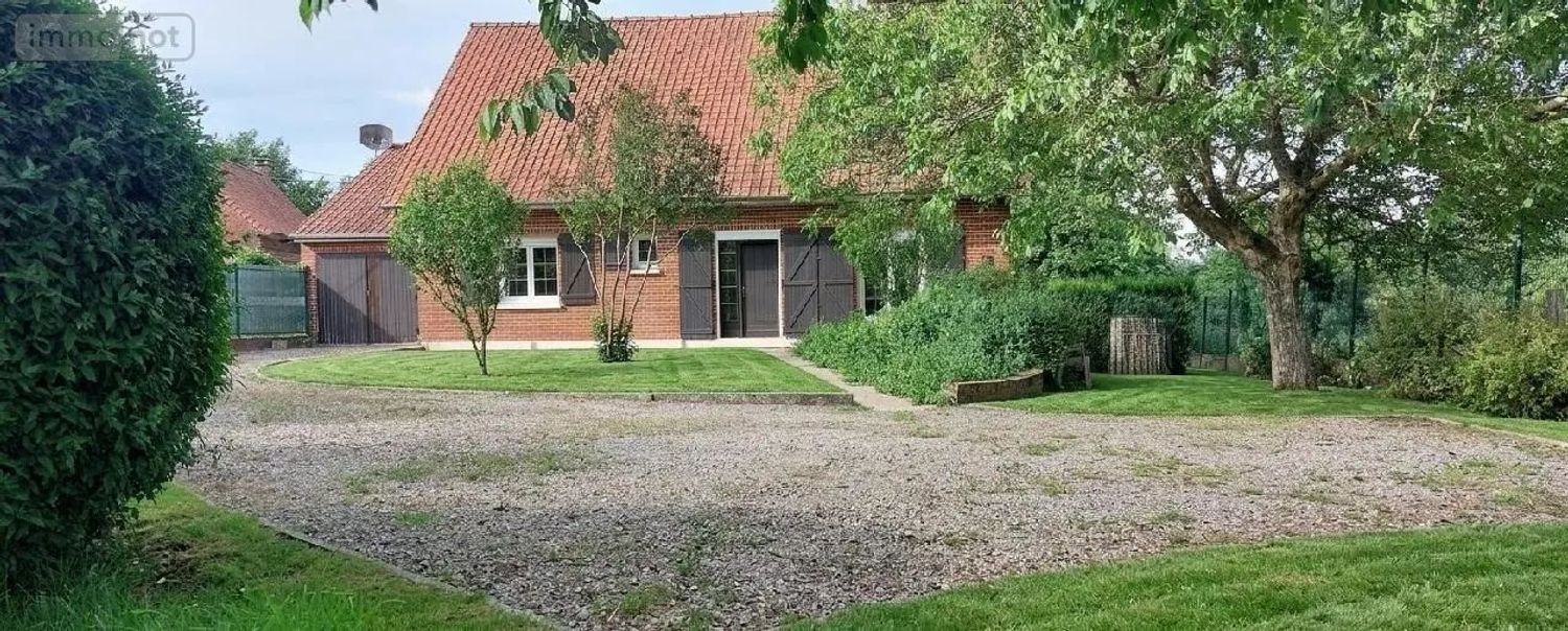 Image Façade à  maison individuelle de Bours