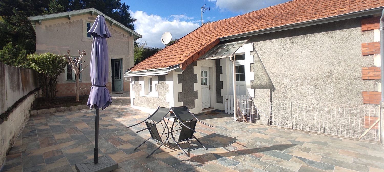 Image Façade à  maison individuelle de Pons