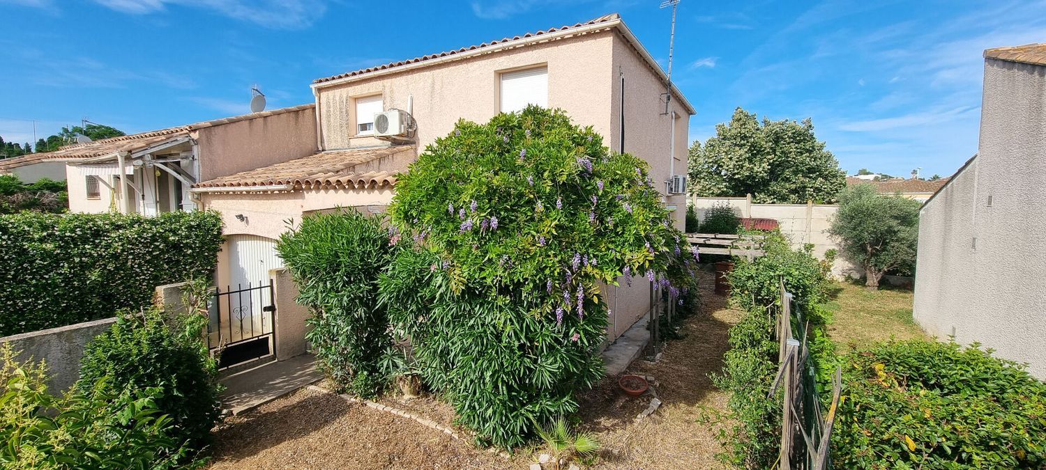 Image Façade à  maison mitoyenne de Portiragnes