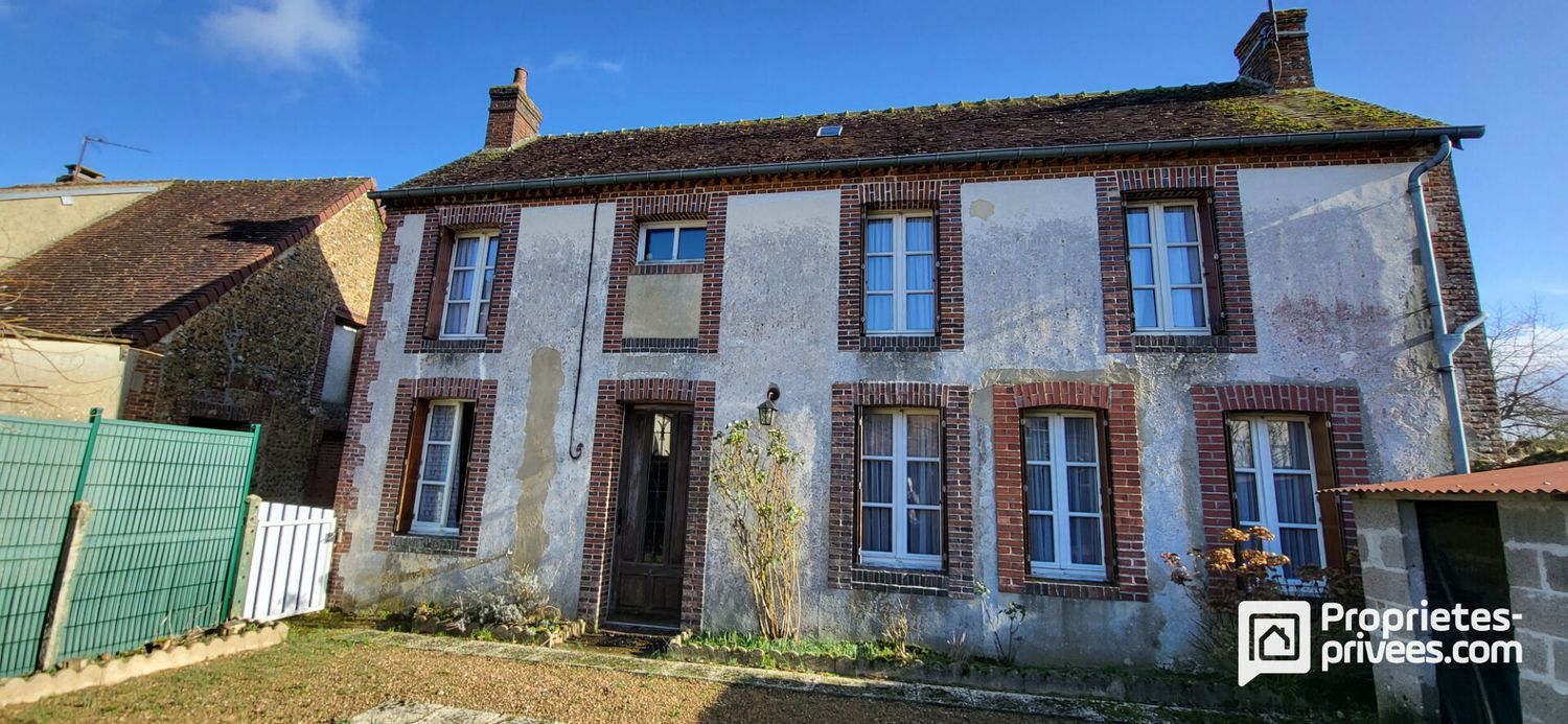 Image Façade à  maison mitoyenne de Charencey