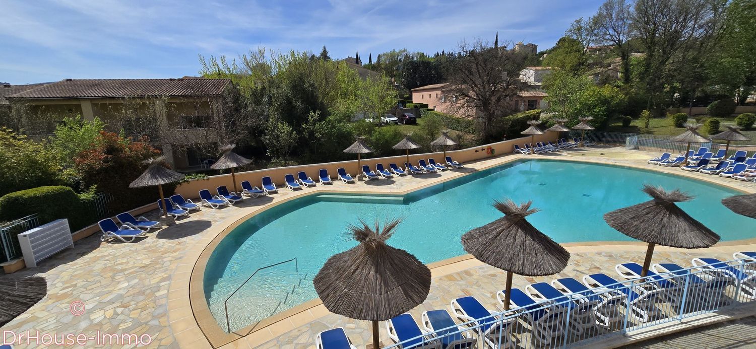 Image Piscine à appartement de Gréoux-les-Bains