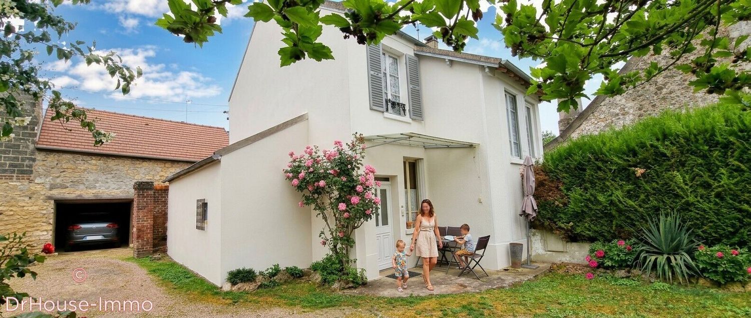 Image Façade à  maison jumelée de Presles