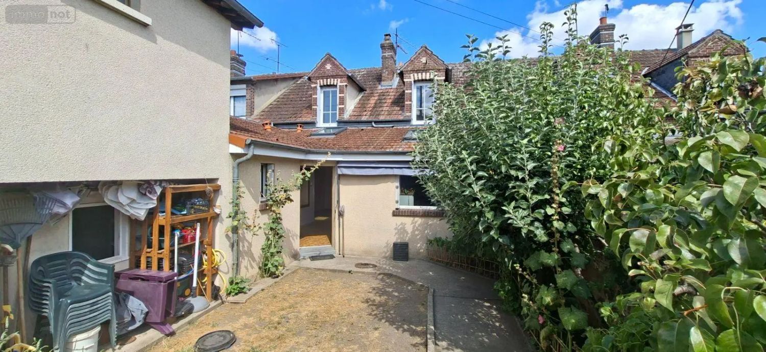 Image Façade à  maison mitoyenne de Évreux