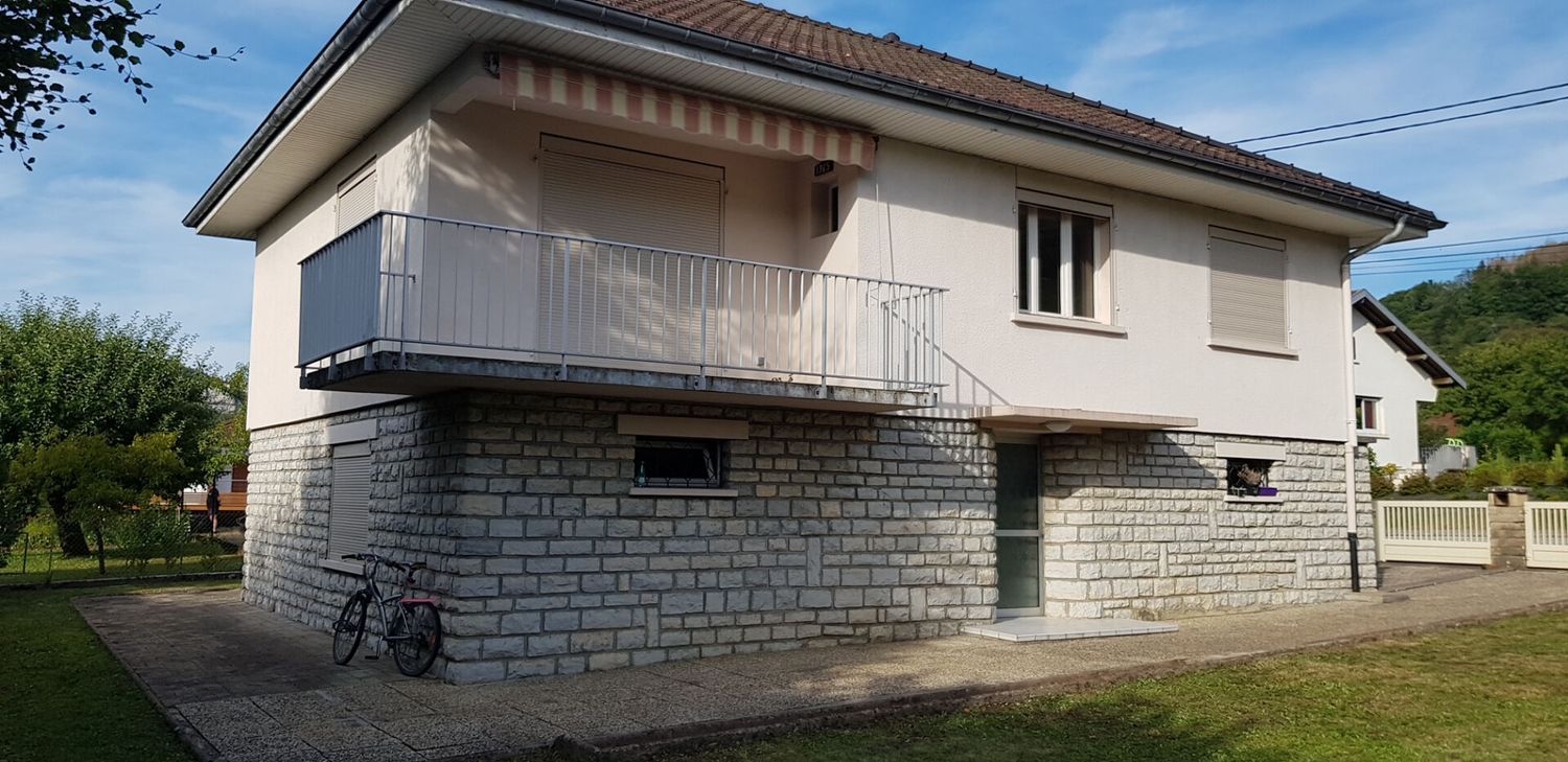 Image Façade à  maison individuelle de Ornans