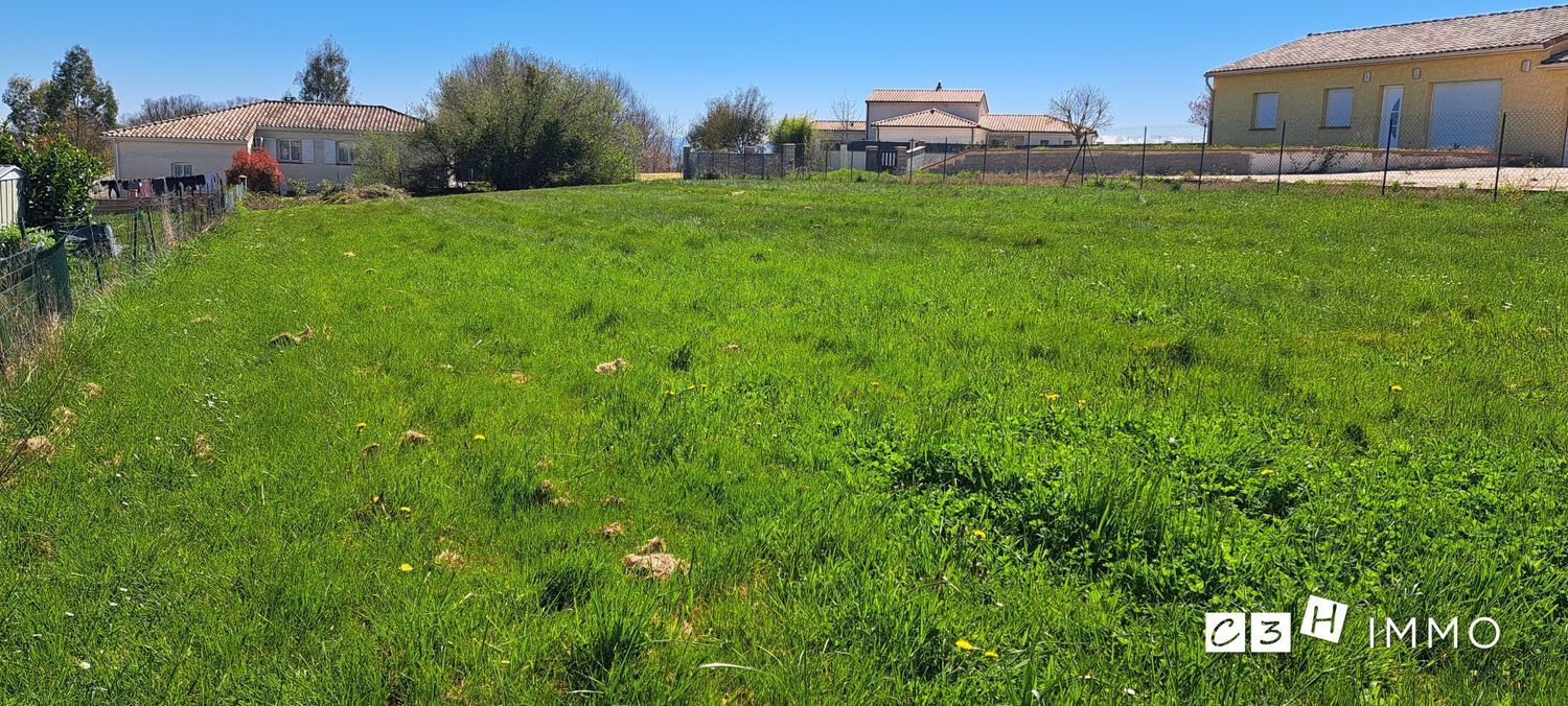 Image de terrain à Castelnau-Picampeau