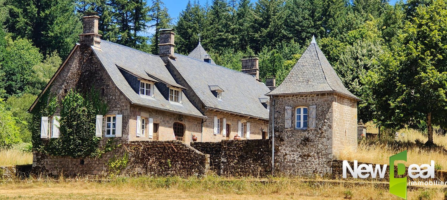 Image Façade à  propriété agricole de Marcillac-la-Croisille