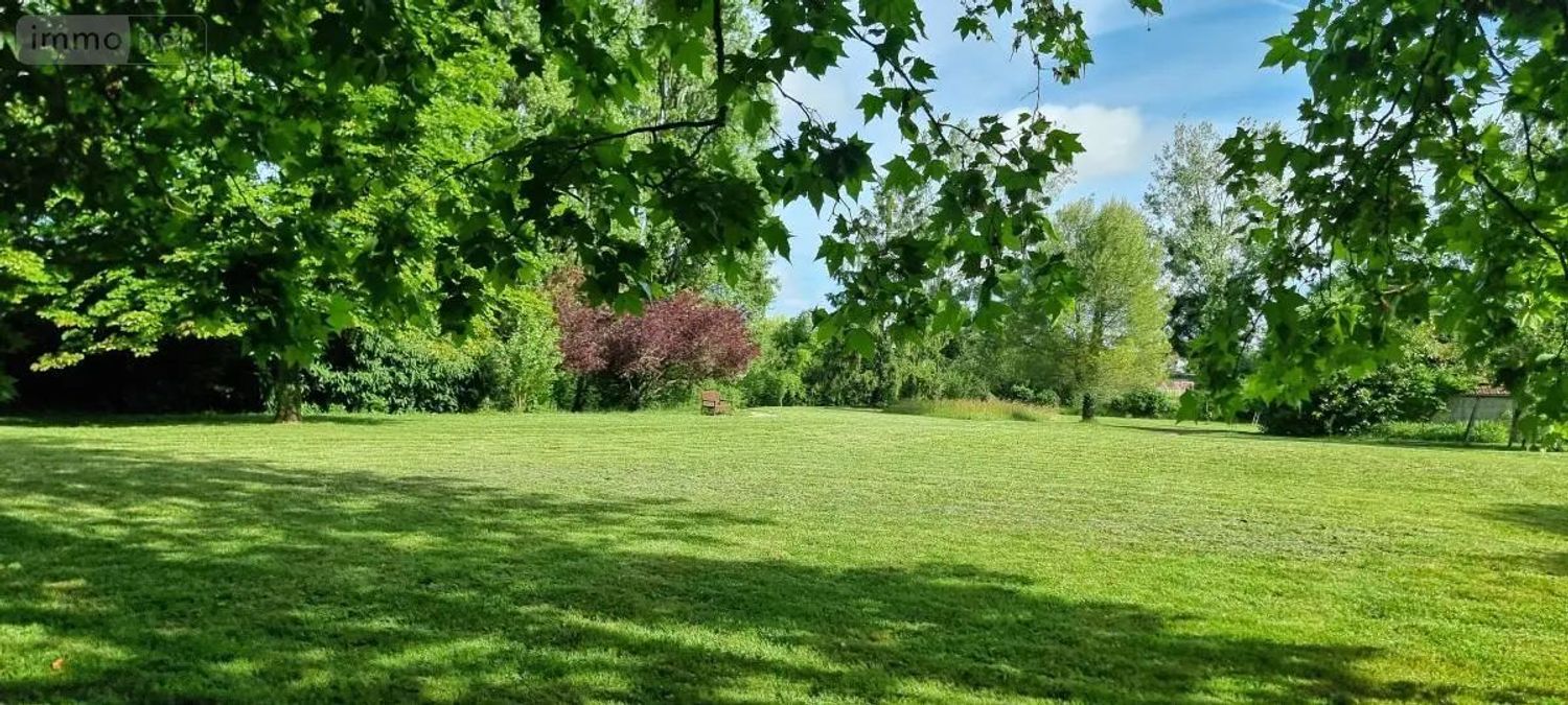 Image de terrain à Notre-Dame-d'Oé
