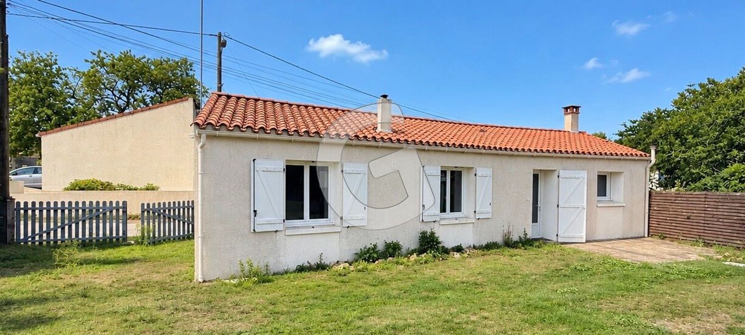 Image Façade à  maison individuelle de Le Champ-Saint-Père