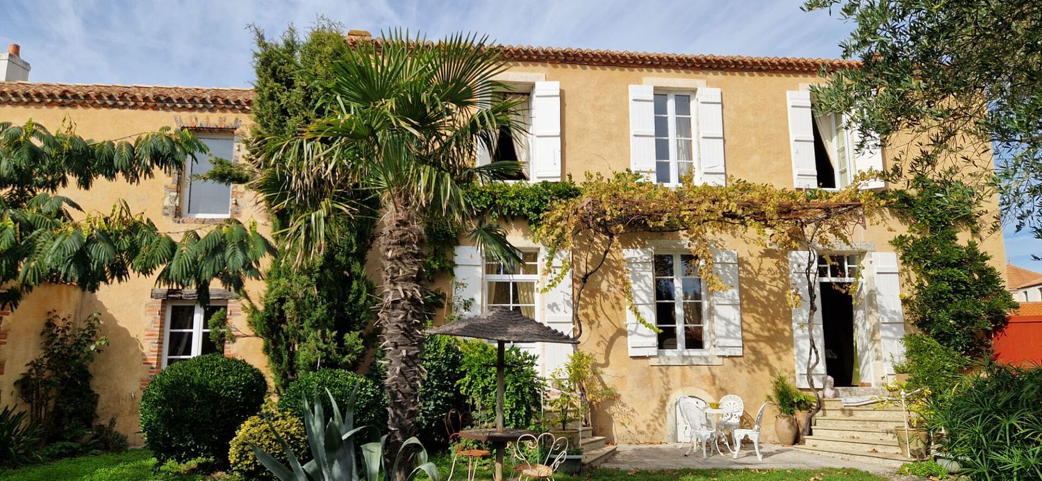 Image Façade à  maison individuelle de Brem-sur-Mer