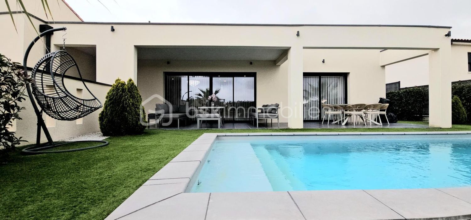 Image Piscine à  maison individuelle de Nailloux