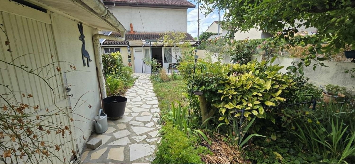 Image Jardin à  maison jumelée de Cenon