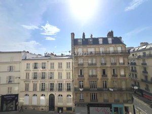Vues 61 Rue Marguerite de Rochechouart Trudaine-Maubeuge (75009)