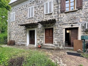 Façade Bastelica (20119)